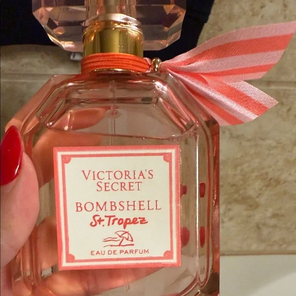 Victoria's Secret Bombshell St. Tropez Eau de Parfum - Coral - Picture 3 of 4